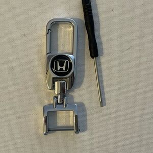 Honda Key Fob Keychain in Silver Metal NWT